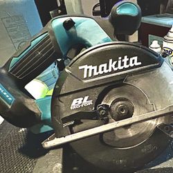 MAKITA LXT 18v Circular Saw