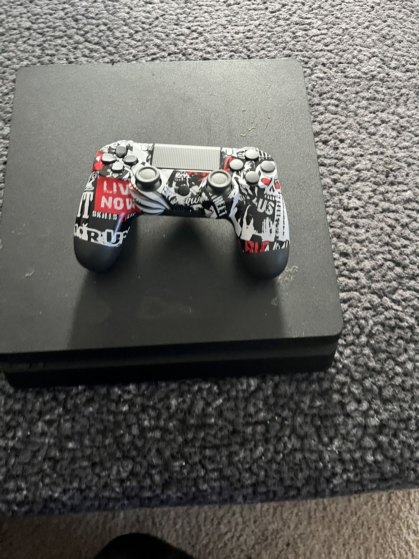 PS4 With Controller And Cords 