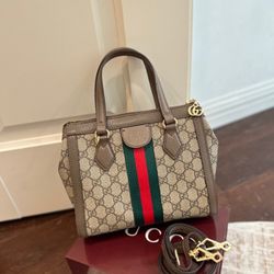 New Ophidia anti-fatigue handbag with shoulder strap and crossbody design