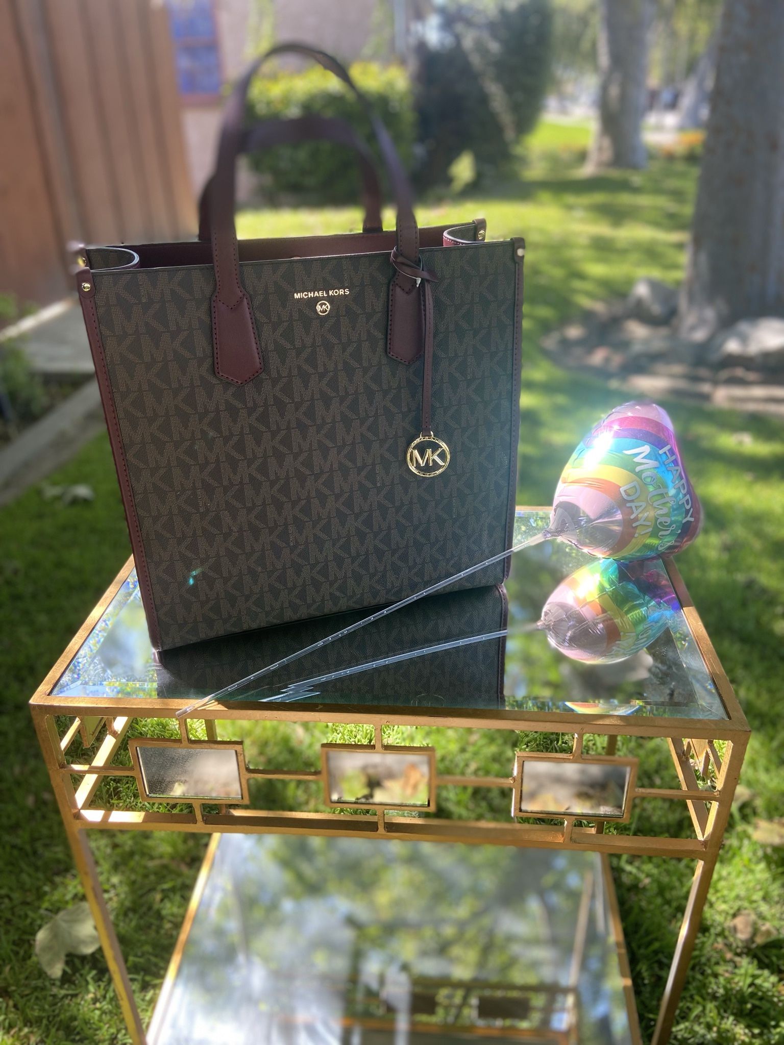 💕💕💕New!!!! Large Michael Kors Monogram Tote Bag