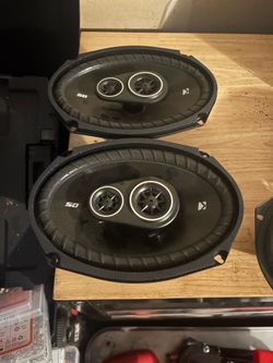 3 6.9 speakers 2 kickers