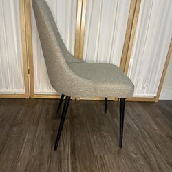 Chair (Lightly Used)