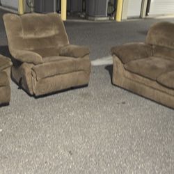 Sofa & two Rocker reclainer set (DELIVER OPTION)