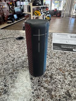 Ultimate ears speaker s-00151
