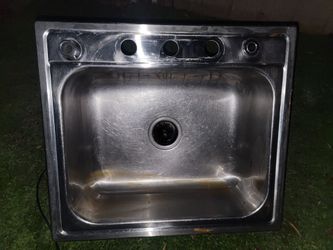 Metal sink