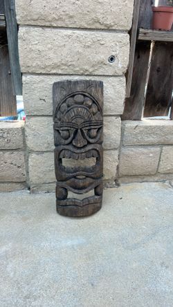 Tiki decor