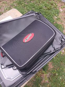 Portable  scrabble game