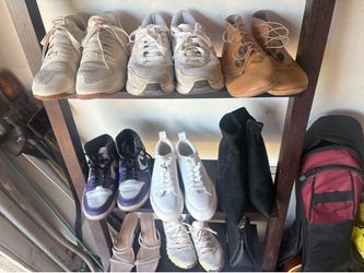 Shoes size 8/8.5