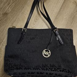 Michael Khors Black Purse