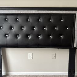 Headboard 