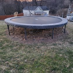 Trampoline