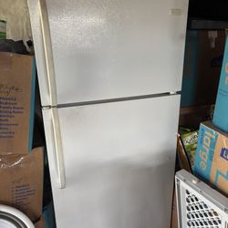 Refrigerator Frigidaire 