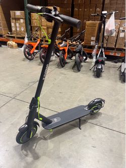 Electric scooter