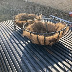 Two 14-1/2” Metal Leaf Hanging Plant Baskets