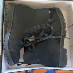 Black Stretchy Boots 