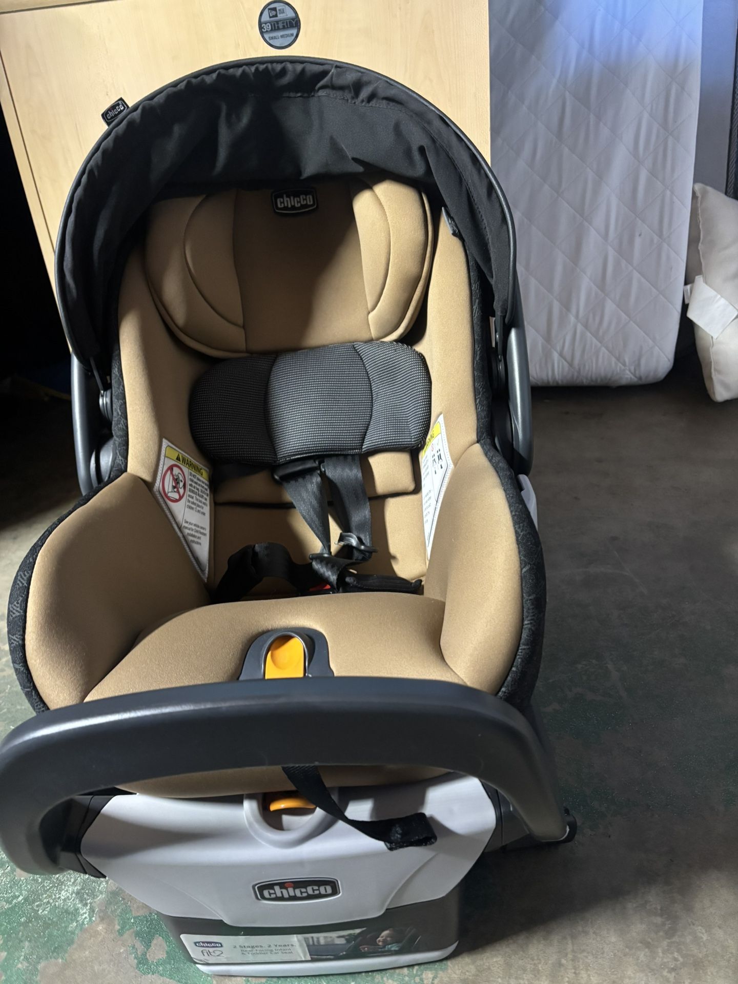 Chicco Fit2 stage 2 car seat