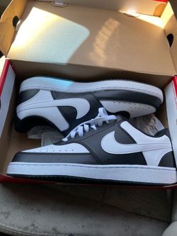 Size 10 white and black Nike Court Lo