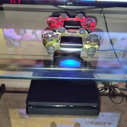 PlayStation 4 Slim