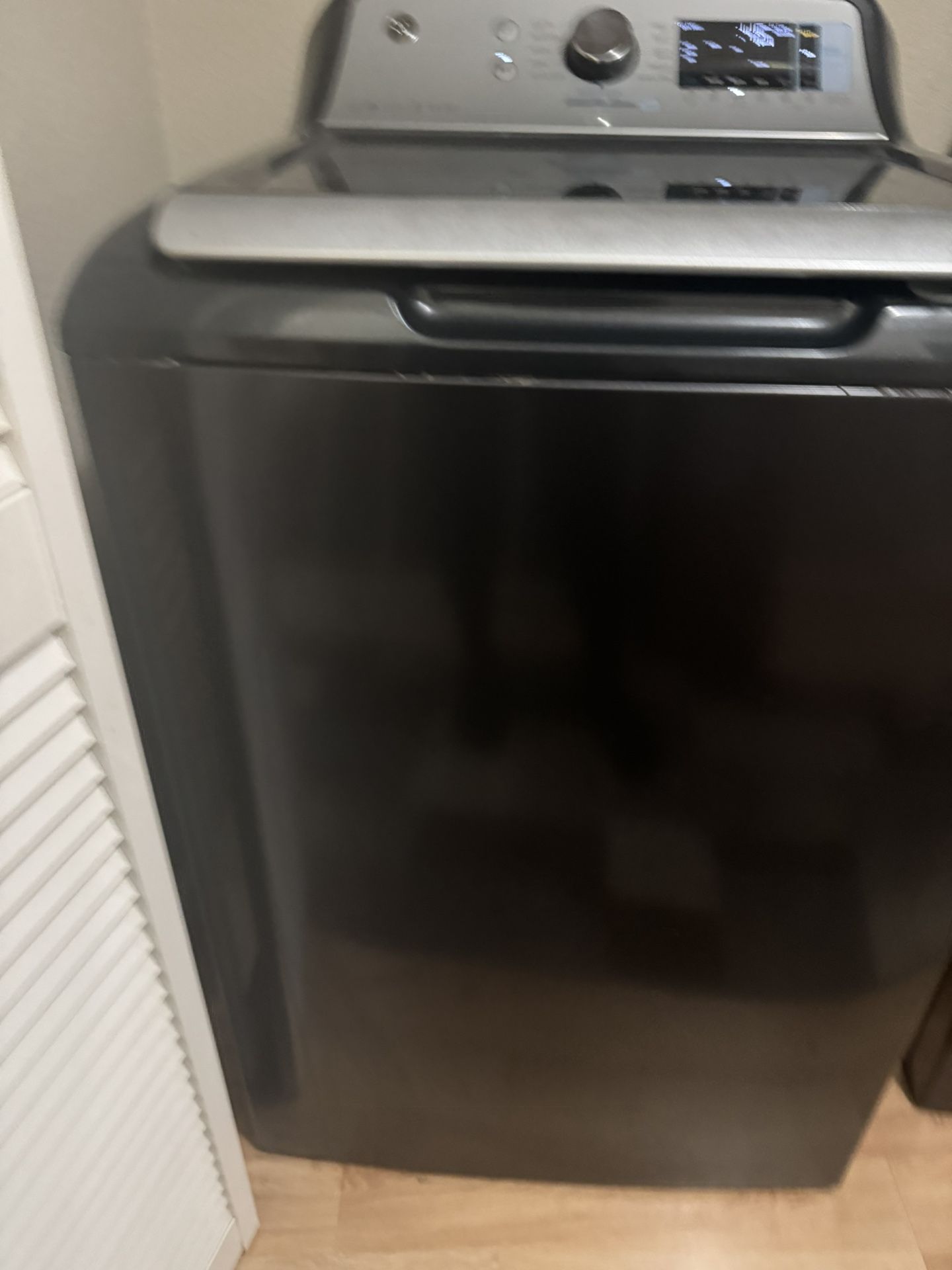 GE Smart Washer And Dryer