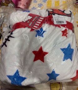 Hello Kitty Blanket