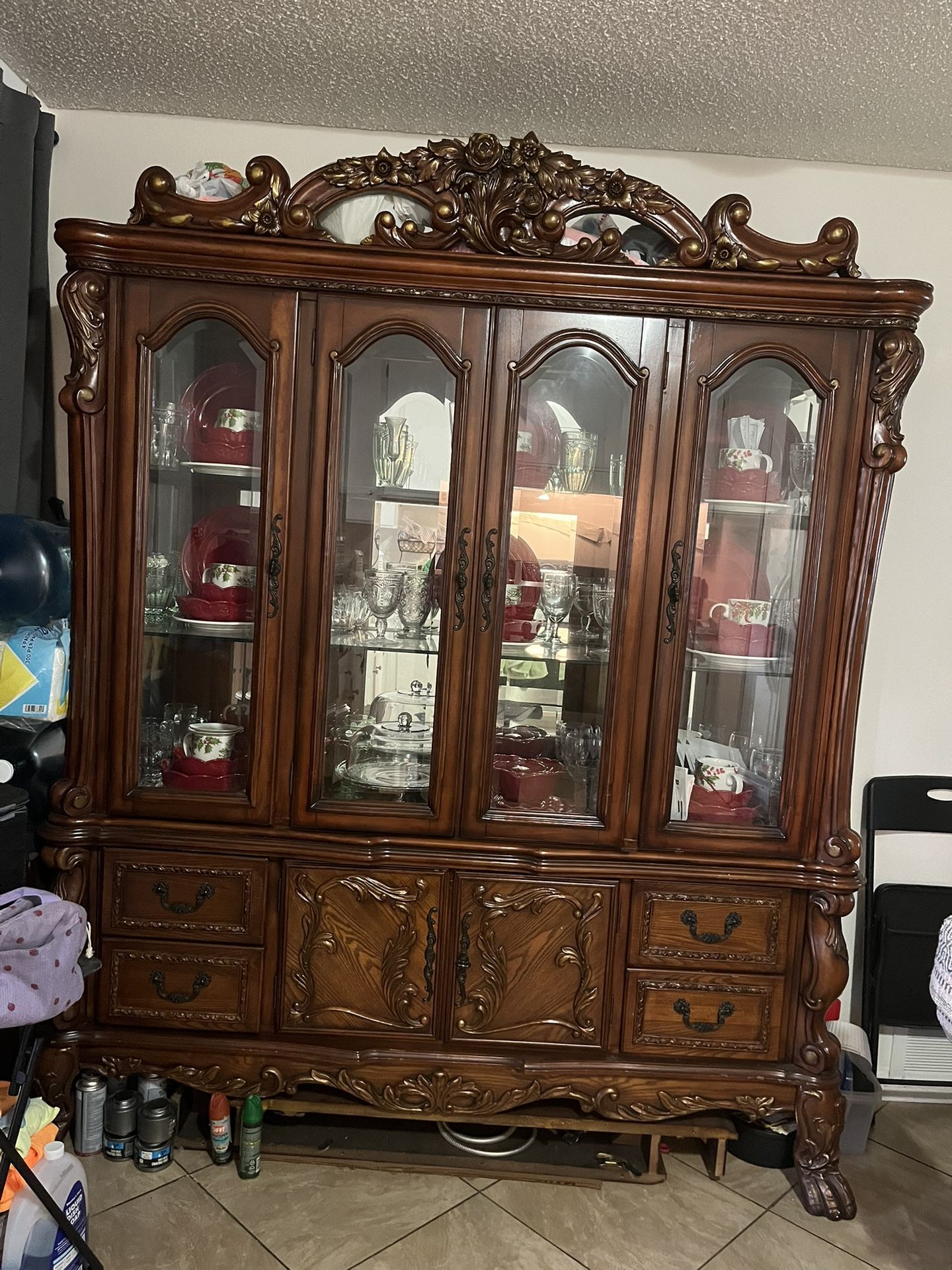 Vitrina/ China Cabinet/ Chinera