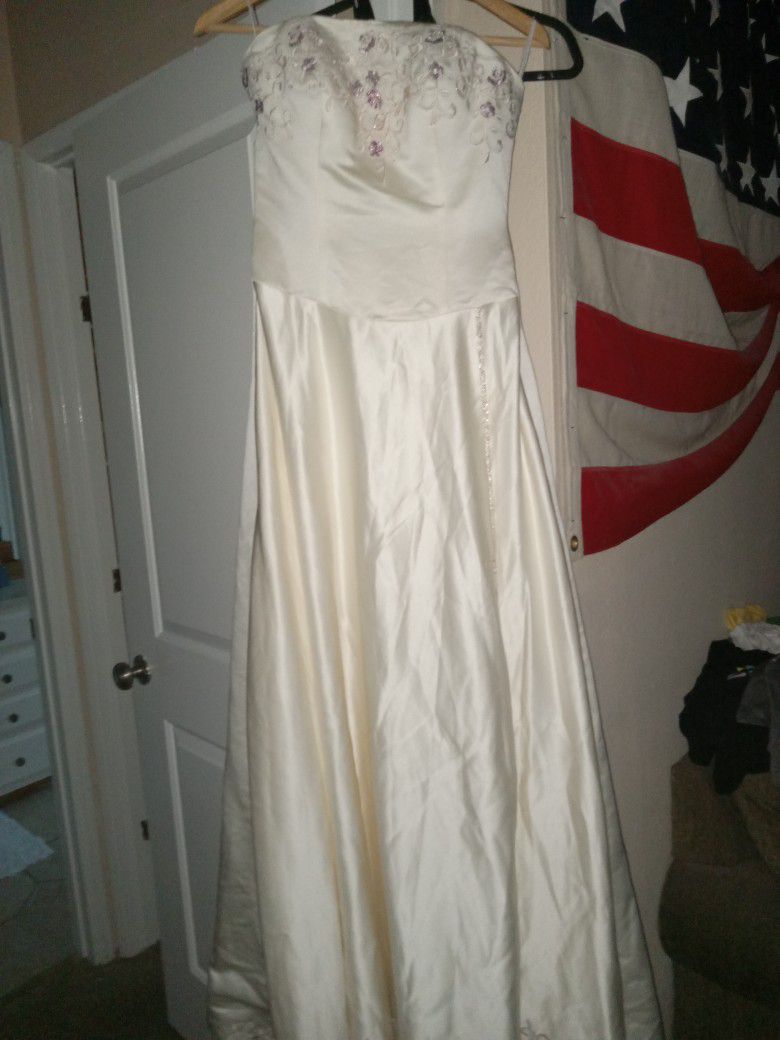 Wedding Dress By Jasmine