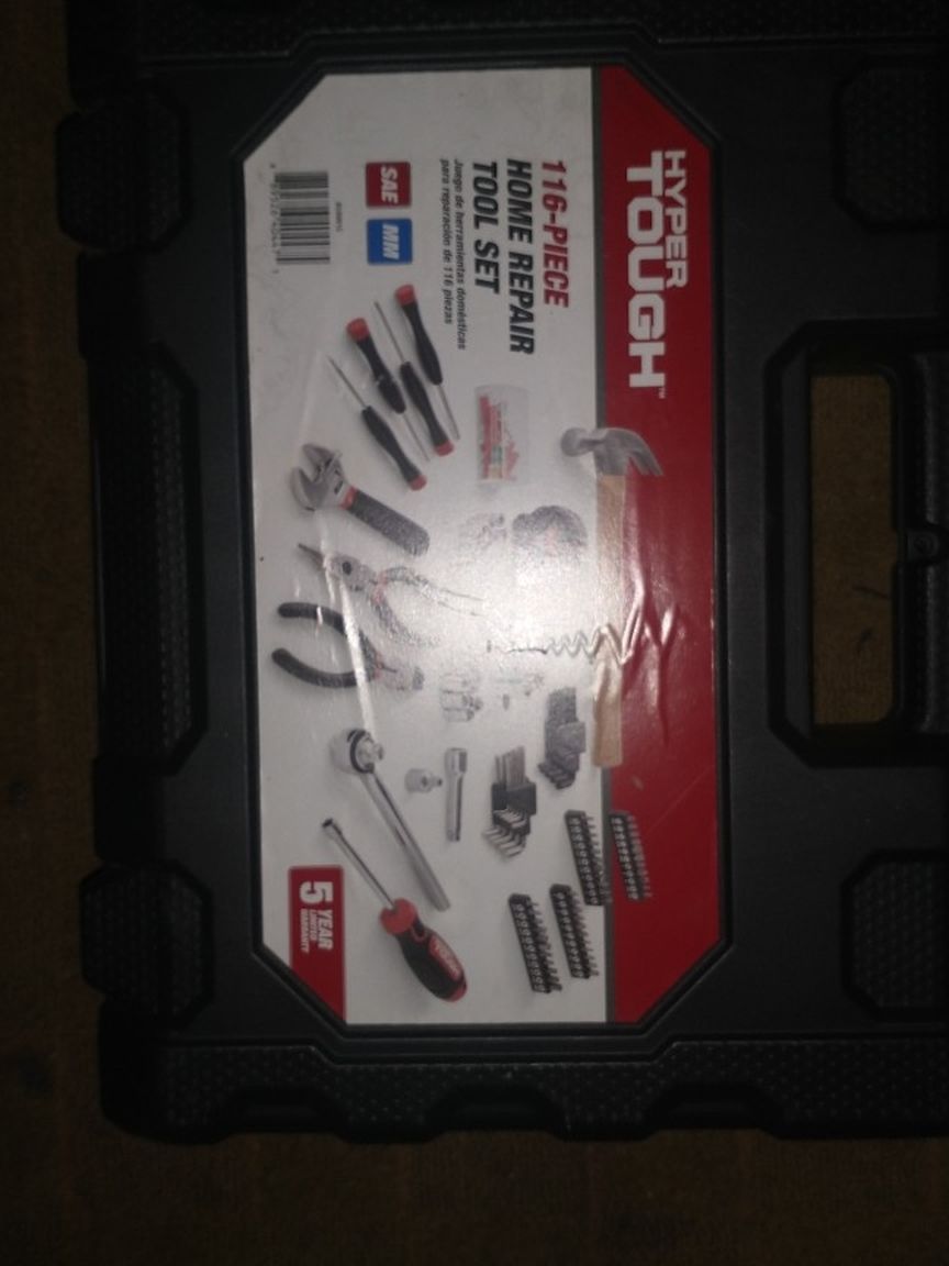 Hyper Tough 116 Piece Tool Kit