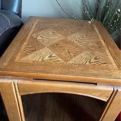 Oak End Table  23” x 26”, 21”h