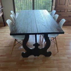 Dinning Table 