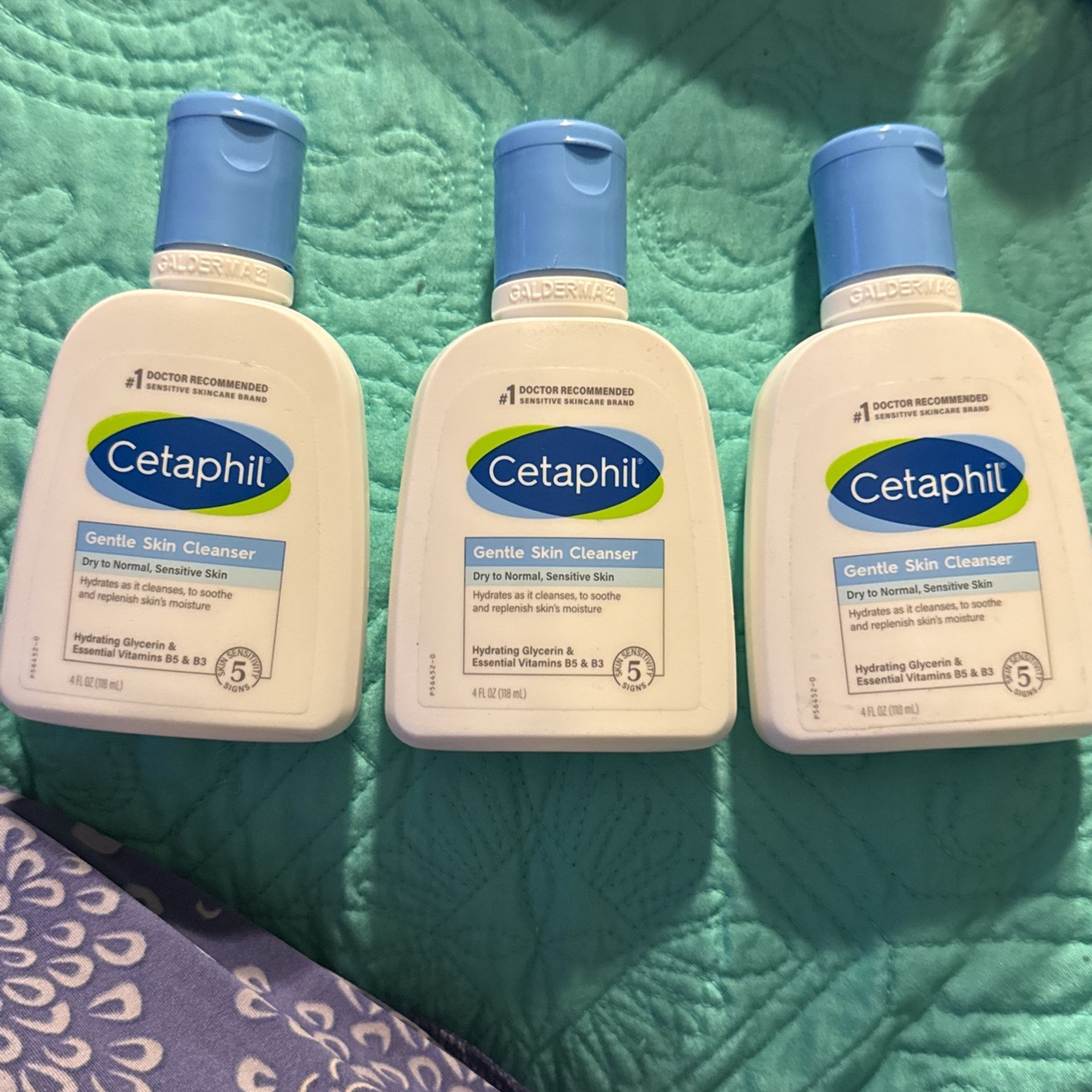 Gentle Skin Cleanser     3 Bottles. 9.00 Dls