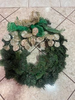 Christmas wreath only $10