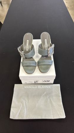 Manolo Blahnik, Size 38.5