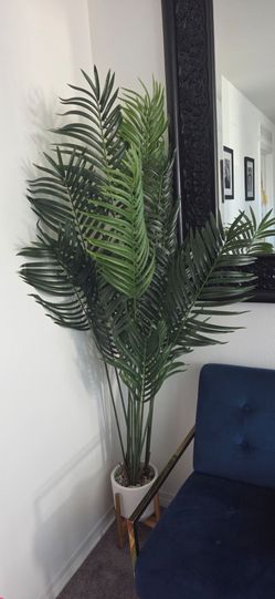 Artificial 🌴