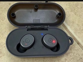 Wireless ear buds