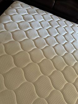 Mattress in great condition.