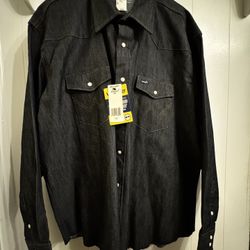 Men’s Wrangler Cowboy Cut Denim Shirt