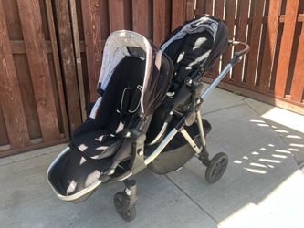 Mockingbird Single-to-Double Stroller with many extras!