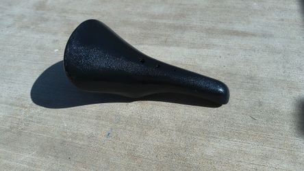 Rare GT BMX Seat Old School Mid School Black