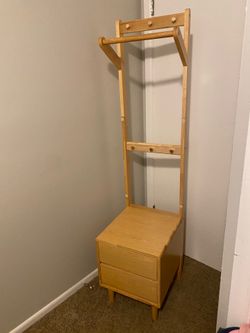 Garment rack with drawers