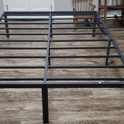 2 Queen Metal Bed Frames