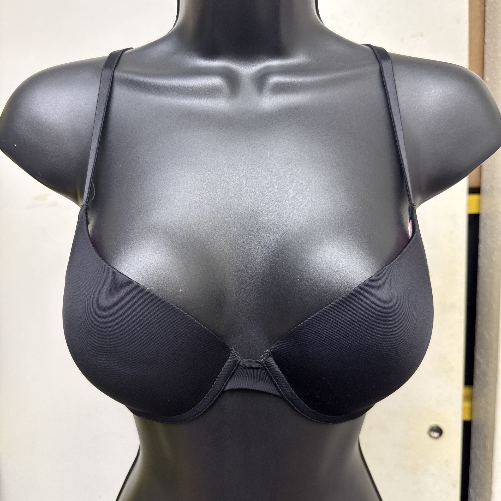 Victoria’s Secret PINK wear everywhere push up bra