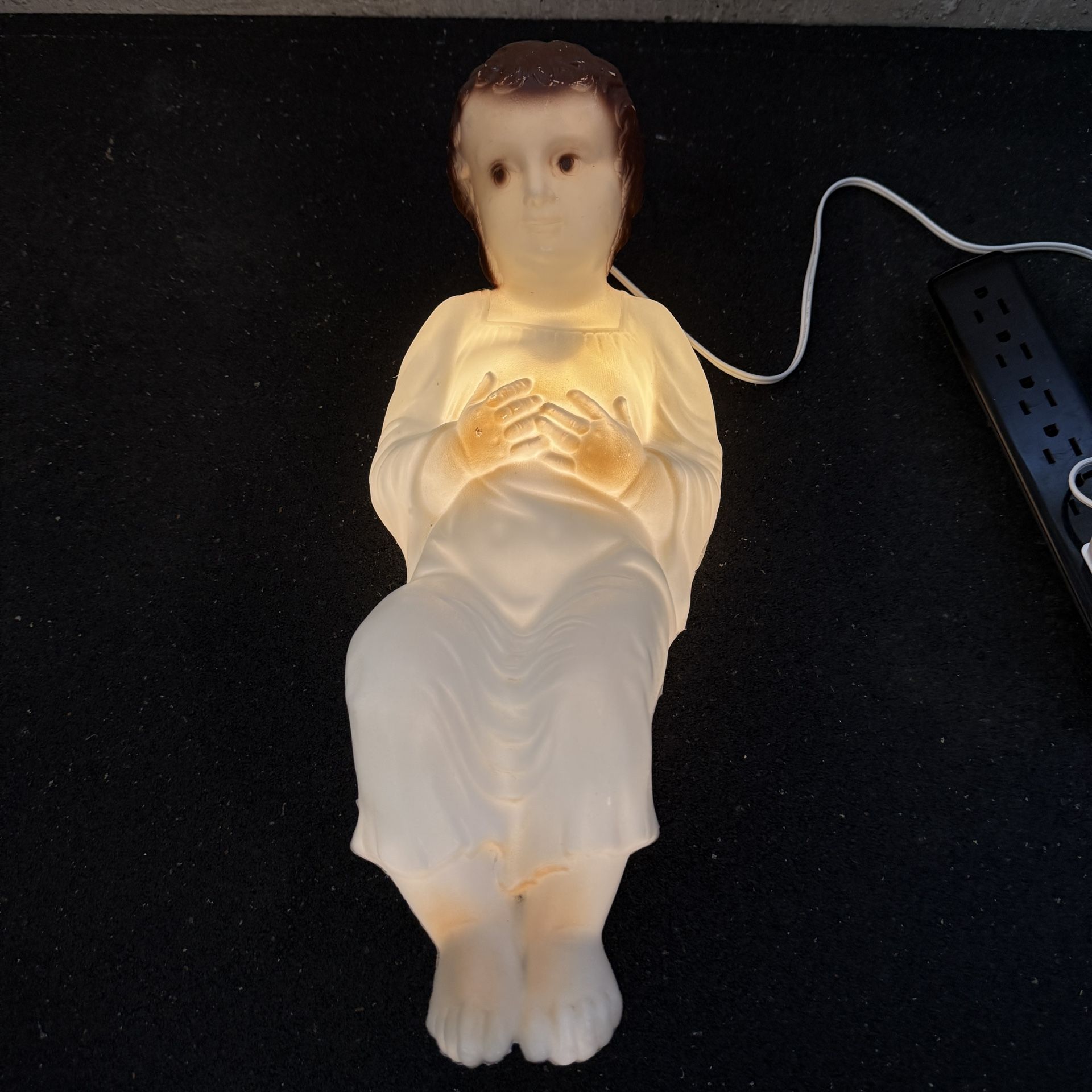 VTG Empire Baby Jesus Nativity 17" Plastic Blow Mold Yard Decoration *READ*