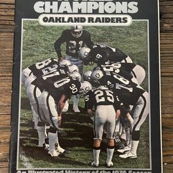 1976 World champions Oakland Raiders