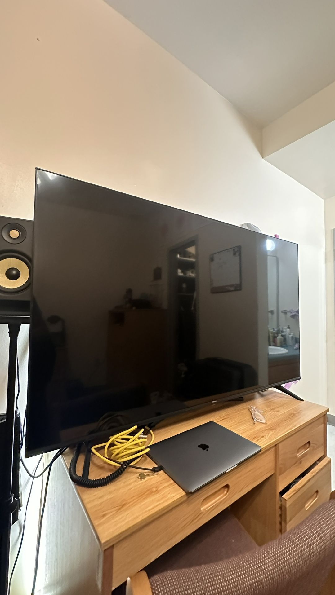 Hissense 58” TV