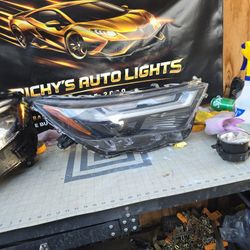 TOYOTA RAV 4 HEADLIGHT RIGHT PASSENGER 2022 2023 2024 LED OEM