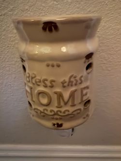 pluggable Candle fragrance warmer night light in a cream "Bless This Home