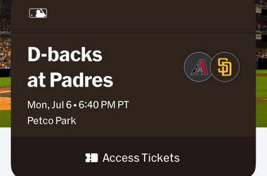 Padres v Diamondbacks