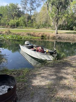 Vhaul 14 Ft 40 Nissan 