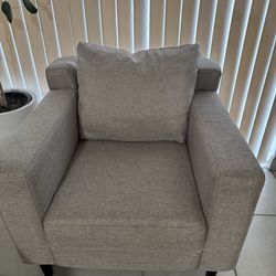 Accent chair