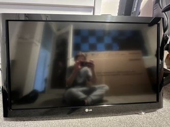 43” LG Tv OBO